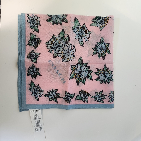 Coach handkerchief cotton Brandnew #14 - Picture 6 of 6
